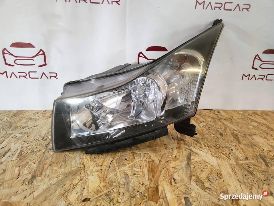 Lampa Lewy Przód Chevrolet Cruze 20082016 osobowe Pleszew sprzedam