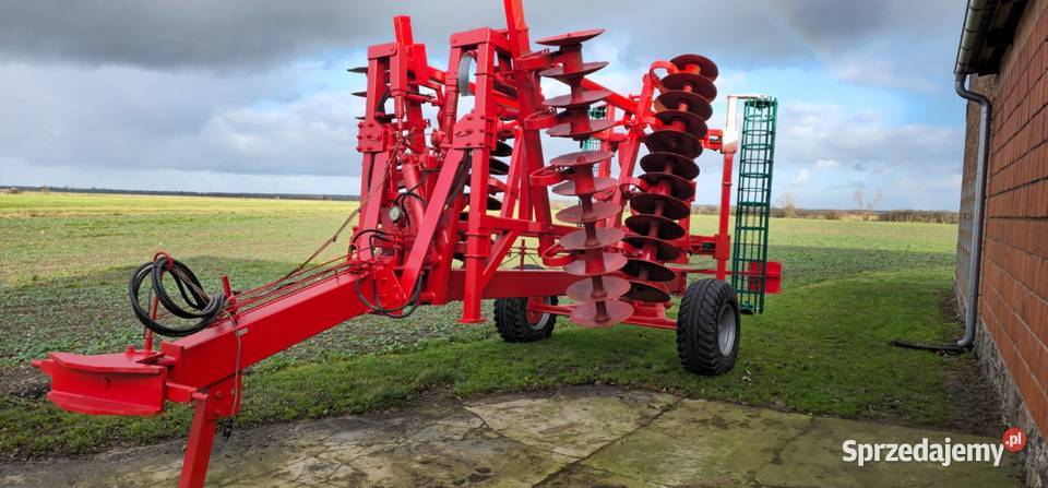Talerzówka agregat talerzowa Kverneland brona Pogorzela