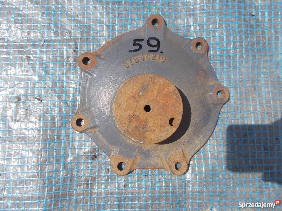 Pokrywa rozrządu Ford Holland 87840219 Spławie
