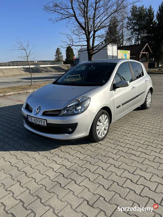 Clio 3 z klimatronikiem dobrzy wypasione 1.2 benzyna mało bdb stan