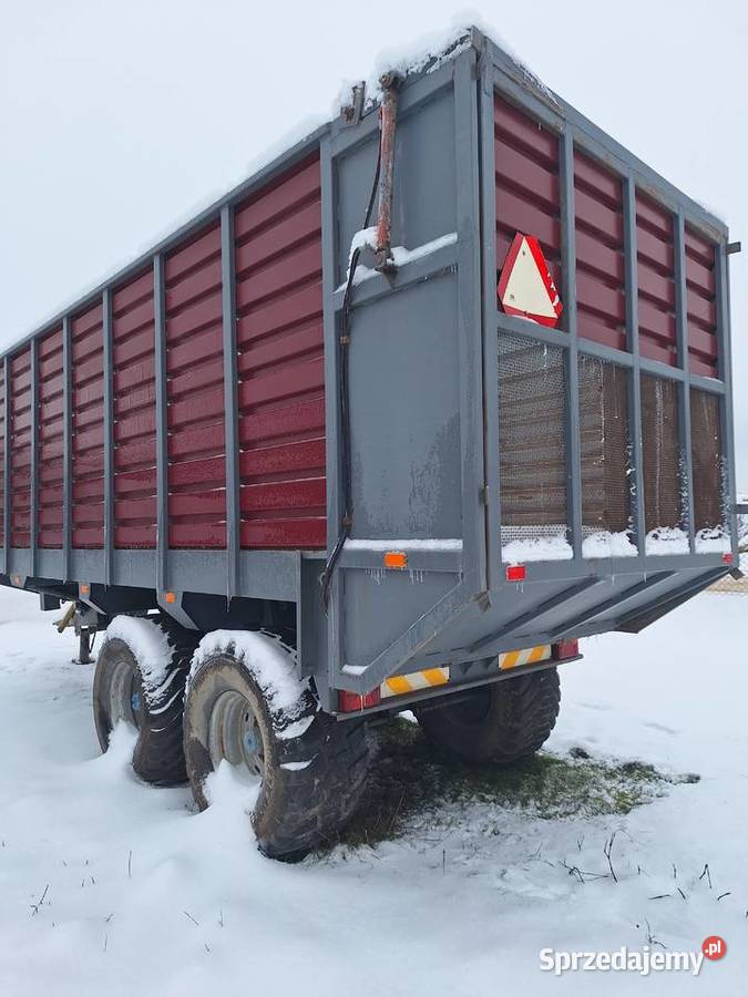 Przyczepa objętościowa do zielonki kukurydzy Łomża sprzedam