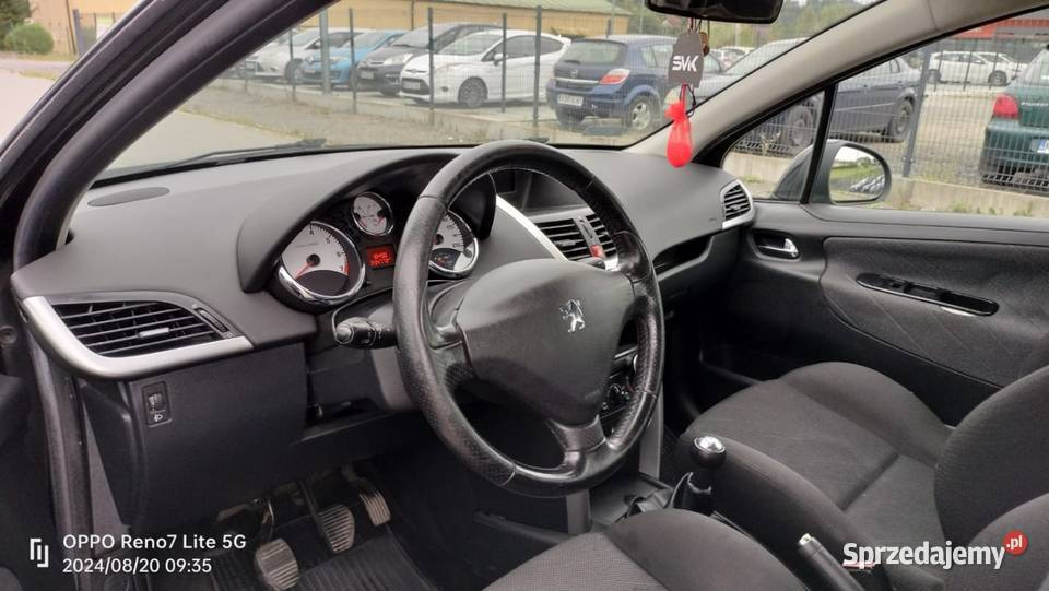 Peugeot 207 14 2010 11KM Lewniowa sprzedam