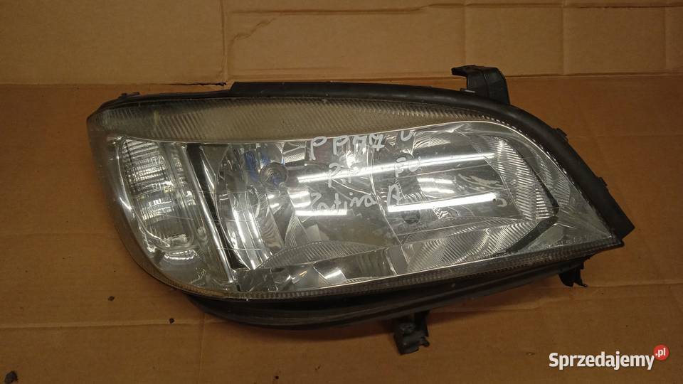 OPEL ZAFIRA A LAMPA PRZÓD PRAWA EU Zbierkowo
