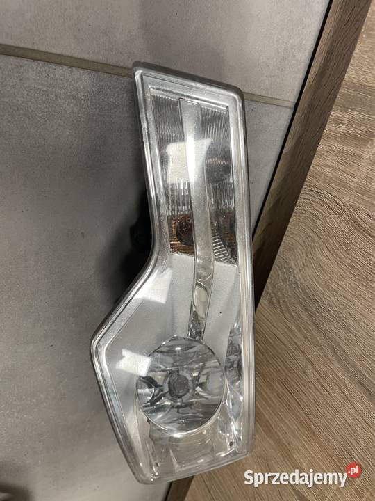 Citroen C5 halogen lewy przód lubelskie Kozubszczyzna sprzedam