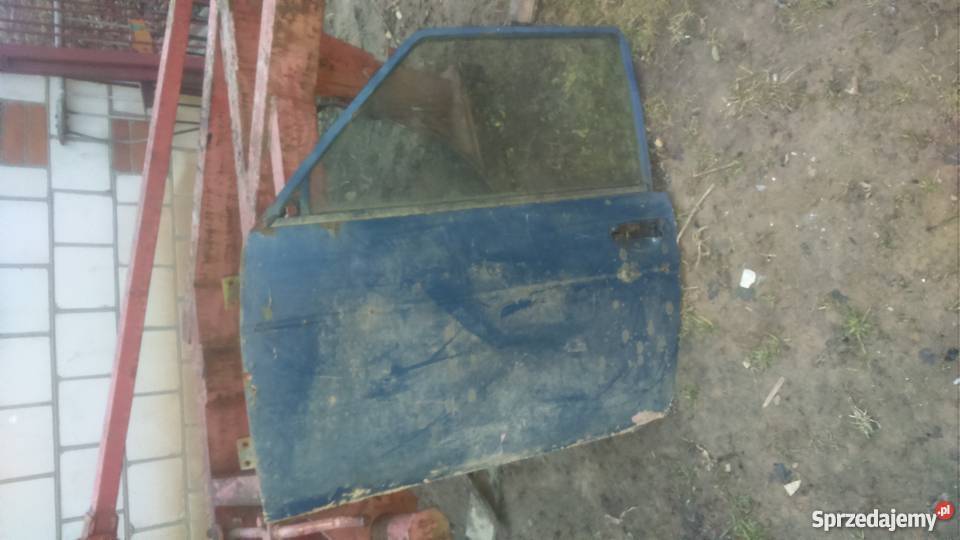 Części fiat 131 mirafiori drzwi elementy wnętrza Części samochodowe sprzedam