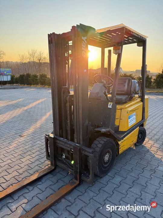 wózek widłowy LPG YALE GLP20 AF 2000 Triplex