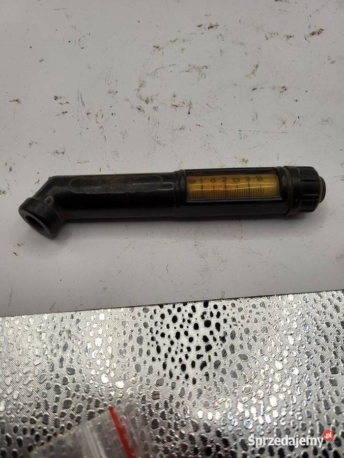 MIERNIK DO SPRAWDZANIA ĆIŚNIENIA W OPONACH STARY