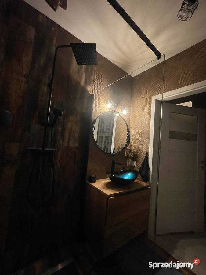 Mieszkanie z dużym ogrodemcztery pokoje bliźniak Dębogórze sprzedam