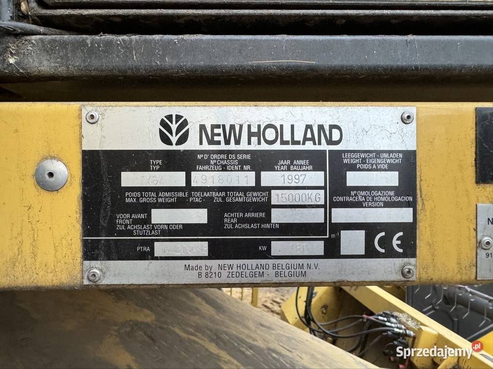 Kombajn zbożowy Holland TX 64 lubelskie Łuków