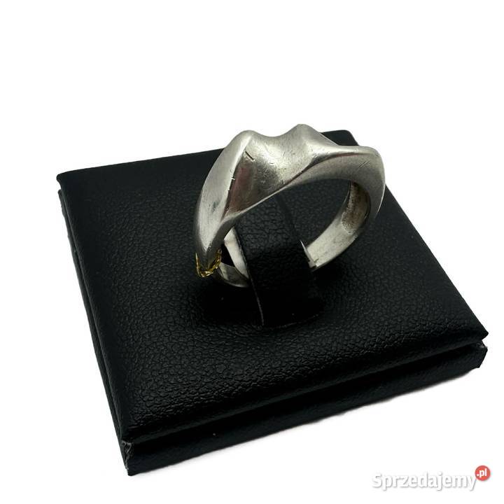 Srebrny pierścionek próby 925 435g Rozmiar 17 srebro Pierścionki Elbląg sprzedam