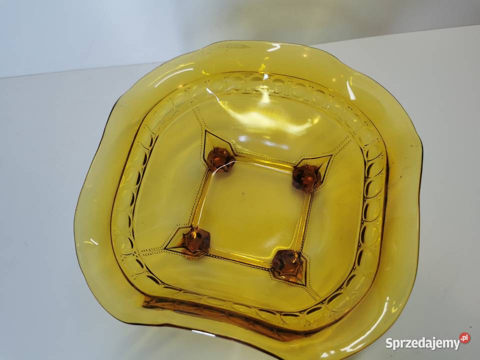 miodowa salaterka na nóżkach Porcelana i szkło lubelskie Lublin