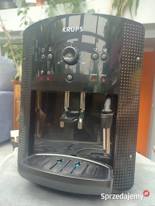 Krups typ EA81 1450 W model FPB145000P francuski Wrocław
