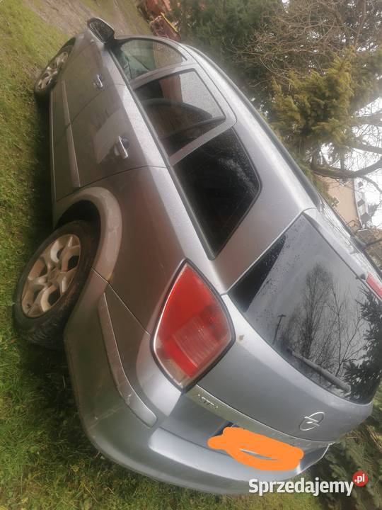 Opel Astra H lll Kombi 19