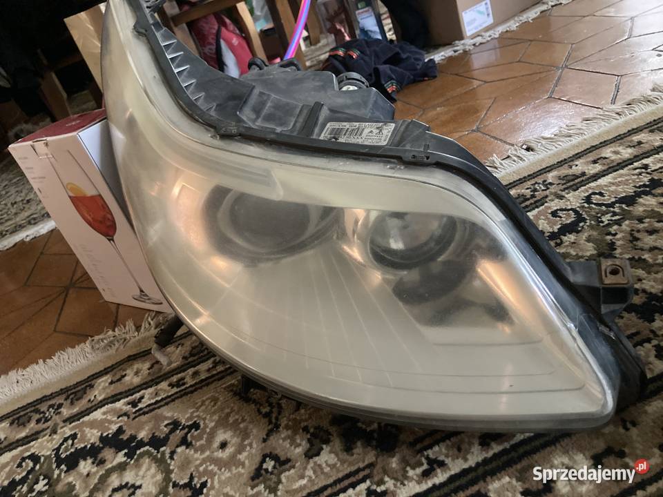 Lampy xenon citroen c 4 osobowe Lampy przednie