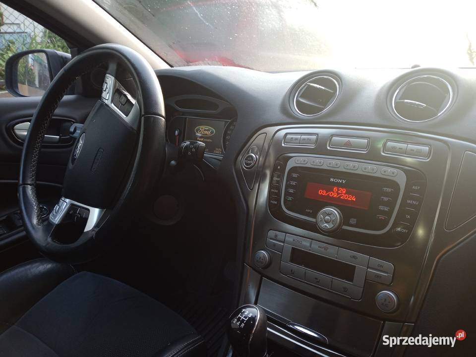 Ford Mondeo 20 Benzyna nieuszkodzony sprzedam