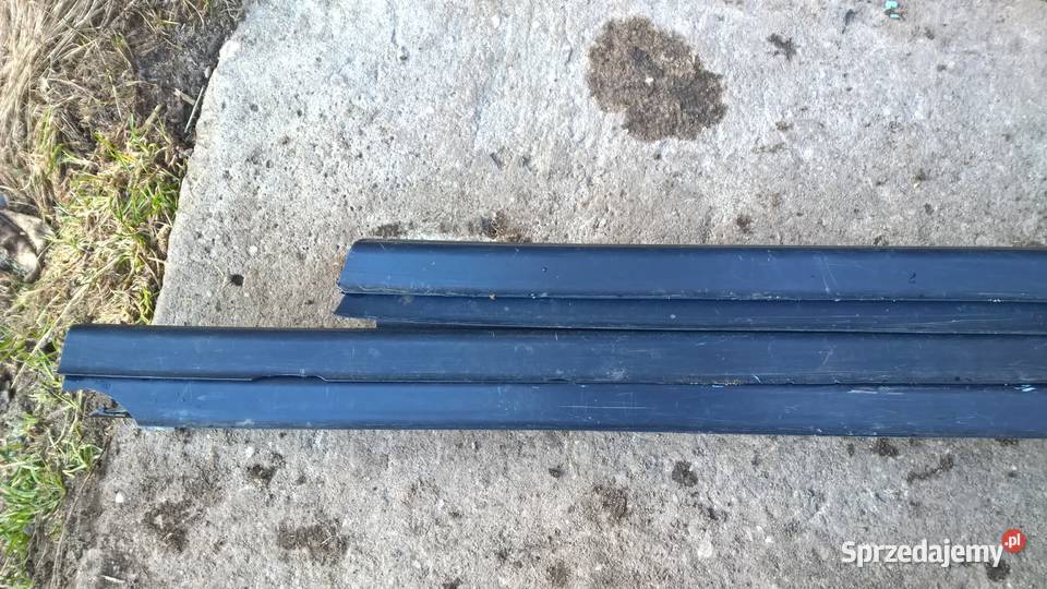 Listwy nakładki progowe niebieskie Mercedes w124 lubelskie Chełm