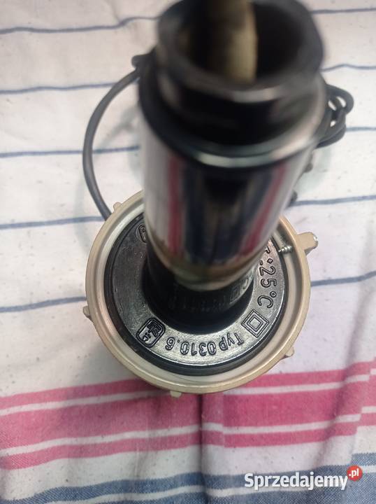 Lampa przenośna warsztatowa DDR GDR leżak Pępowo