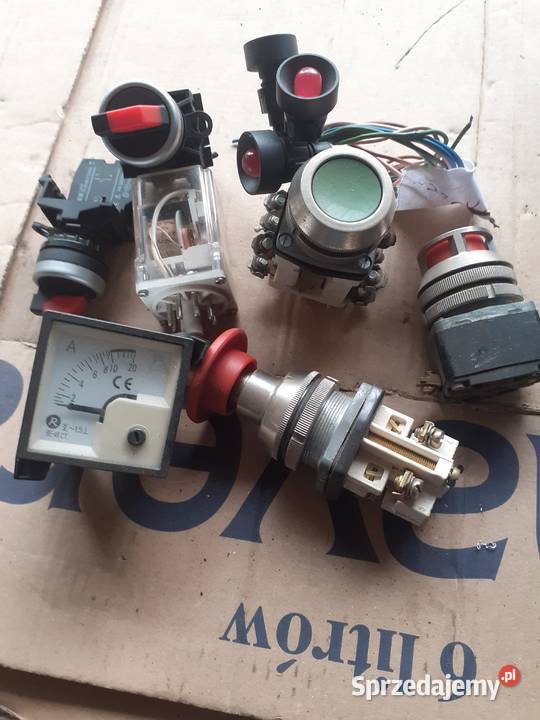 Przekaźniki Gniazda R15 4P R15 3P R4 3P