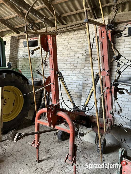 Przewracarka do trawy siana Galfre przetrząsacz