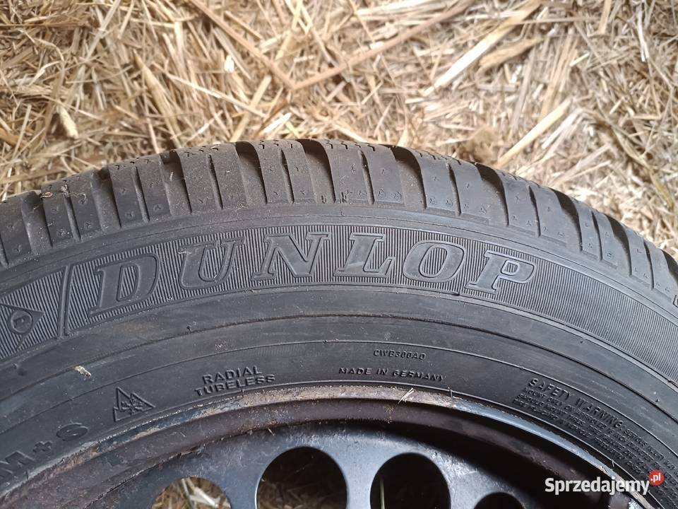 Opony zimowe Dunlop 20560 R16 bieżnik 65 mm Ostrołęka sprzedam