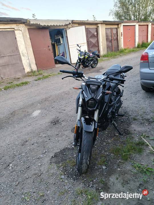 Voge 125R naked Ruda Śląska sprzedam