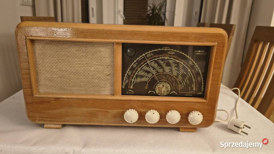 Klasyczne zabytkowe Radionette Radio