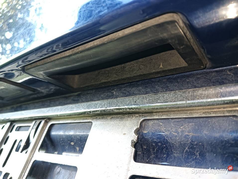 Klapa Passat b6 Kombi LC5E cała kompletna w Części montażowe Karoseria wielkopolskie Pakosław