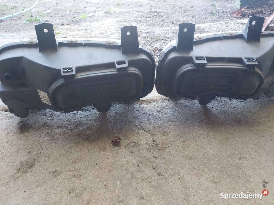Lampa Reflektor Mercedes Atego 2002
