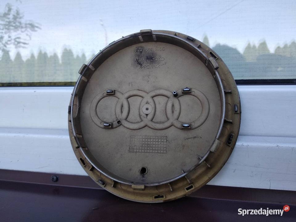 Audi A3 8L dekielek felgi 165mm 8L0601165D