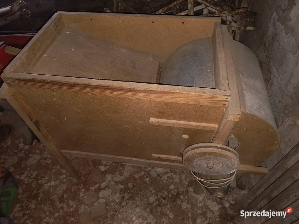 Młynek do zboża Ożarów