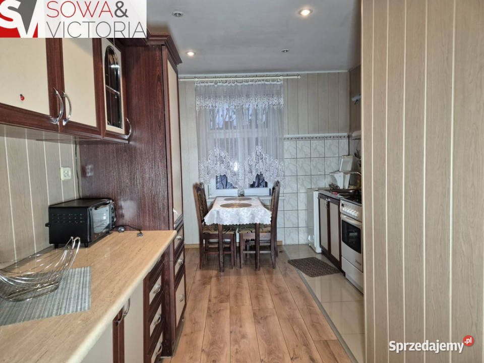 Przestronne mieszkanie w zabytkowej kamienicy Świebodzice