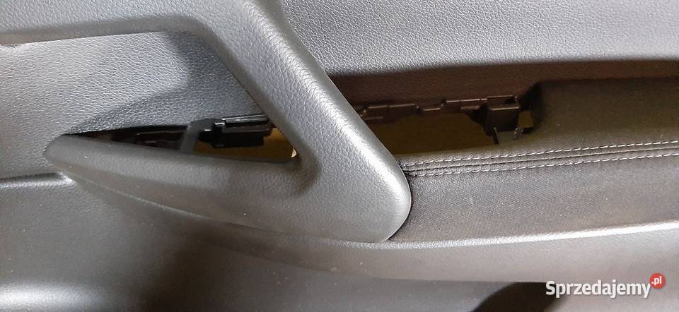 Boczek tapicerka drzwi Nissan Qashqai II prawy Włoszczowa