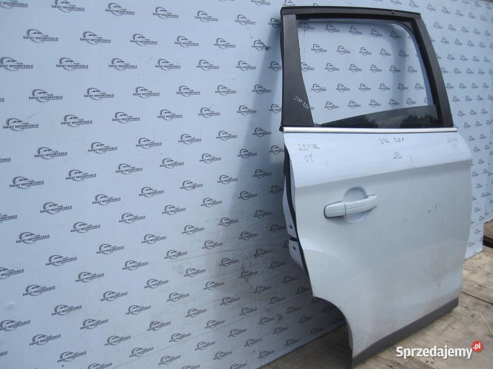 FORD KUGA MK1 I drzwi prawe tył
