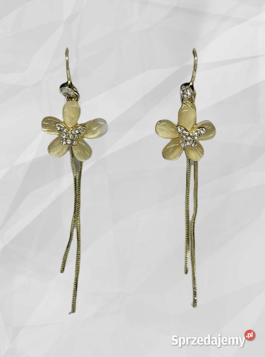 Eleganckie stylowe długie kolczyki kwiatuszek zachodniopomorskie Kołobrzeg