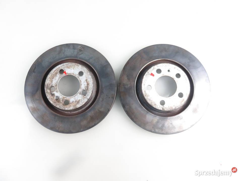 TARCZA HAMULCOWA PRZÓD AUDI A3 8L1 16 AKL osobowe