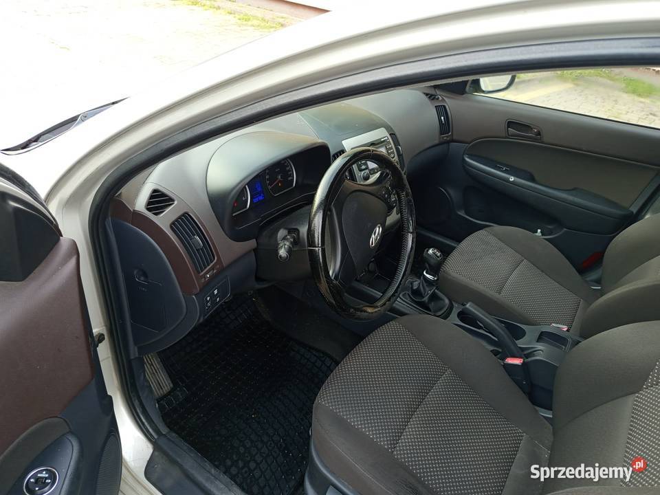 Hyundai i30 2010 16 Crdi Tarnobrzeg