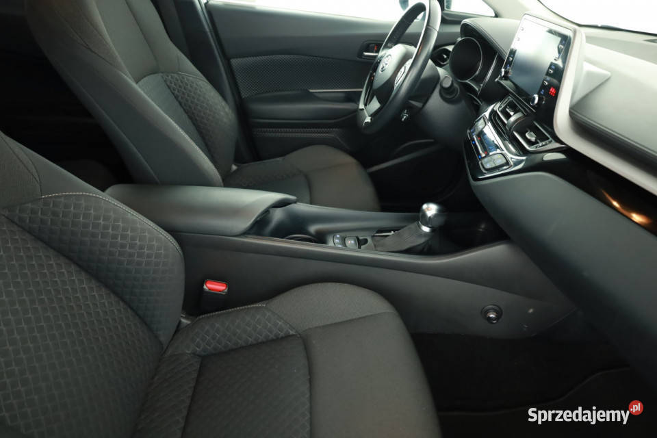 Toyota CHR 18 Hybrid Piaseczno