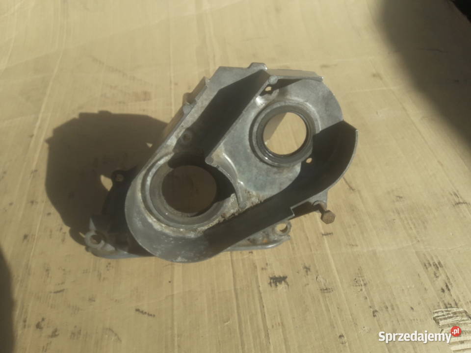 Obudowa rozrządu bmw m20 e12 e21 e28 e30 e34 Twardogóra