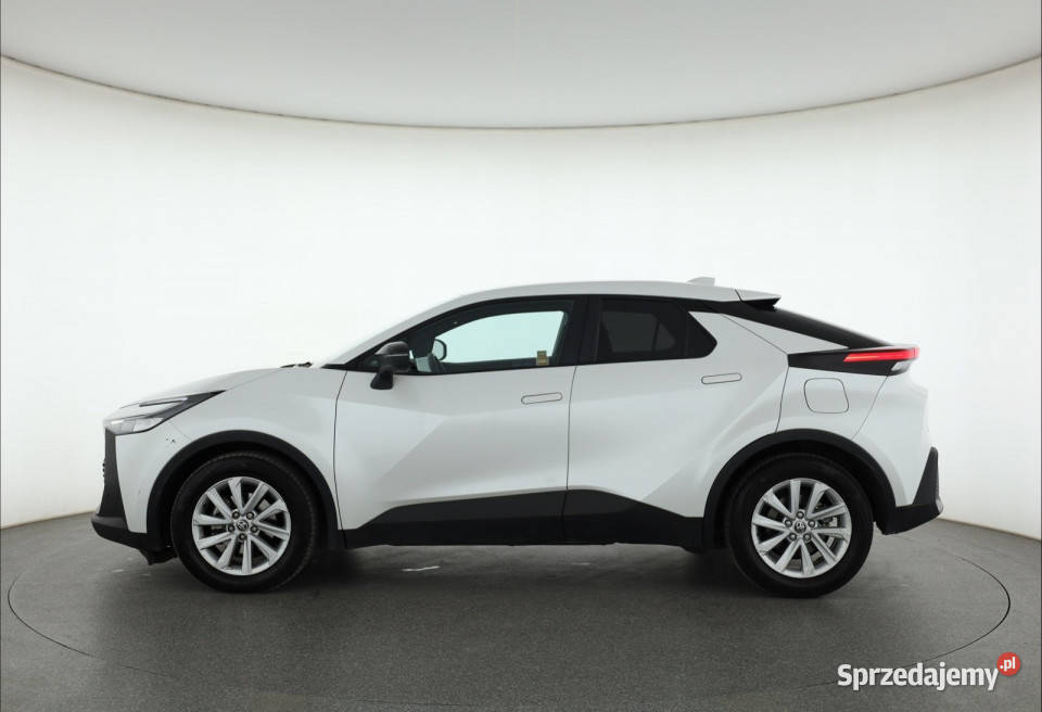 Toyota CHR 18 Hybrid Piaseczno