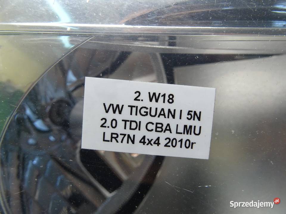 LAMPA REFLEKTOR PRAWA PRAWY PRZÓD PRZEDNIA