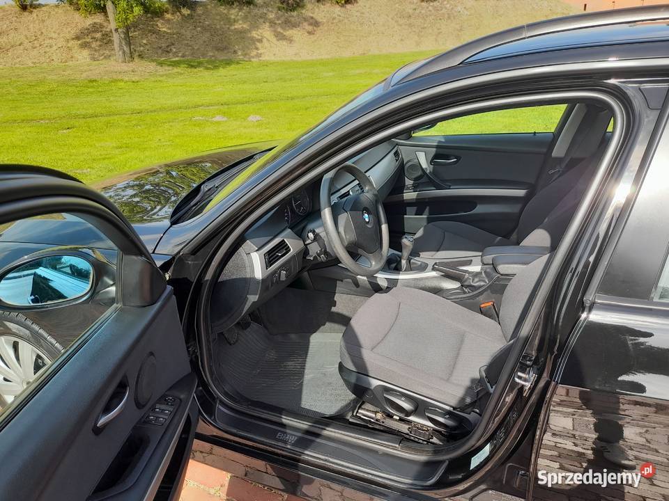 BMW E91 320 Seria 3 Czarne nieuszkodzony Zamość