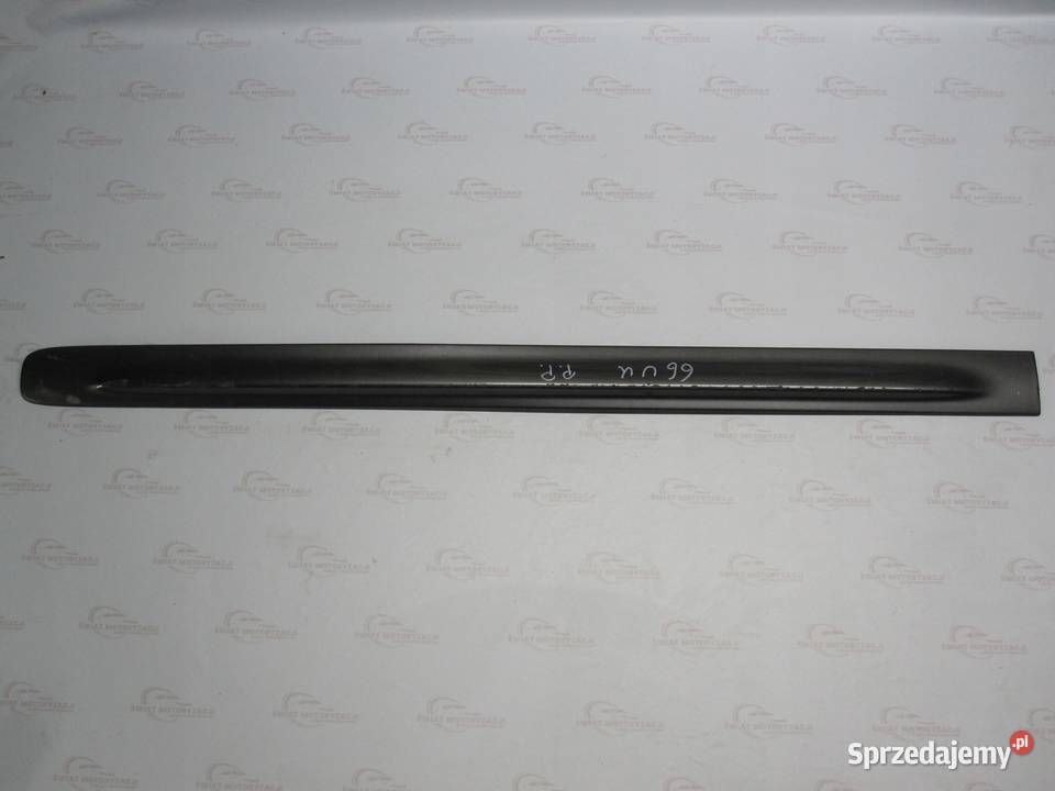 JEEP CHEROKEE KJ III 04r listwa ozdobna drzwi osobowe