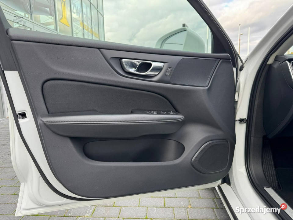 Volvo V60 20 turbo benzynaniski przebiegautomat Toruń