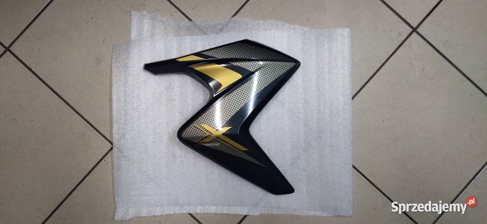 Boczek Prawy Osłona Chłodnicy Honda CB 1000R