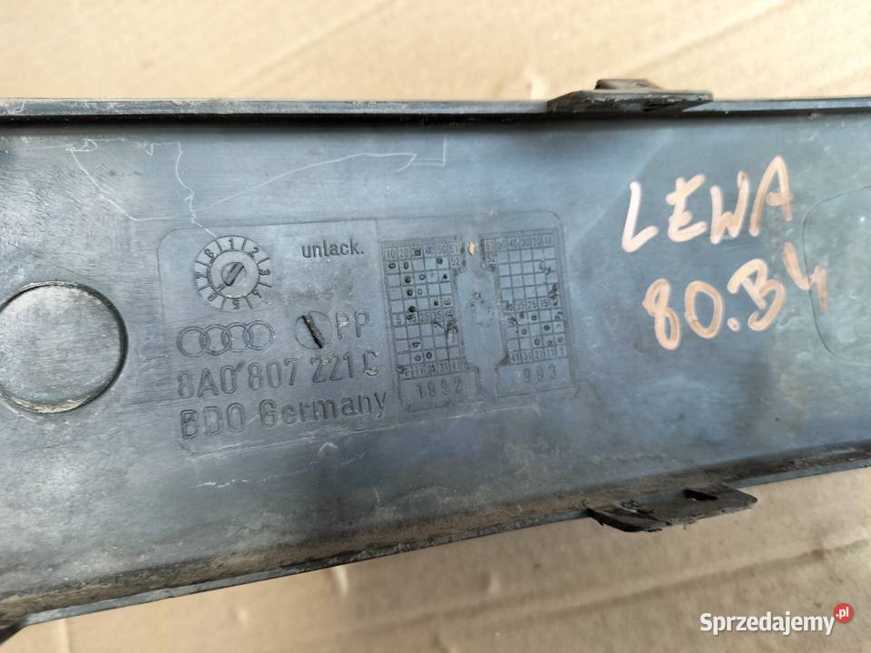 AUDI 80 B4 80B4 NAKŁADKA LISZTWA LISTWA ZDERZAKA Kamień-Kolonia sprzedam