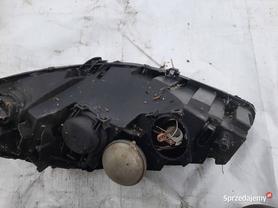 Reflektor lampa przednia prawa A klasa W169 Lampy przednie