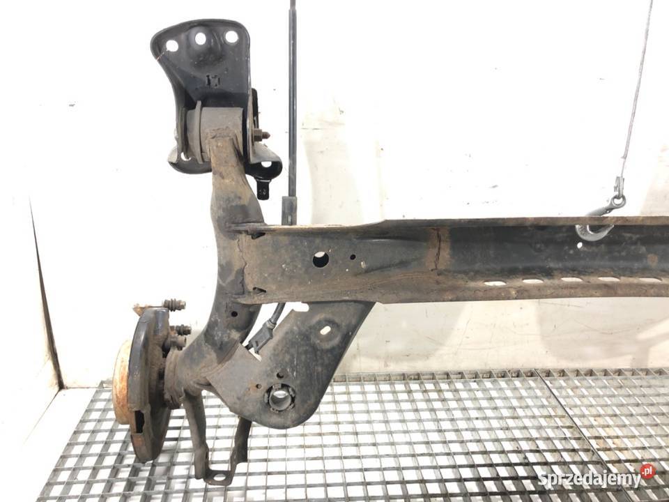 BELKA TYŁ SEAT LEON III Kombi TYLNA ZAWIESZENIA Belki zawieszenia