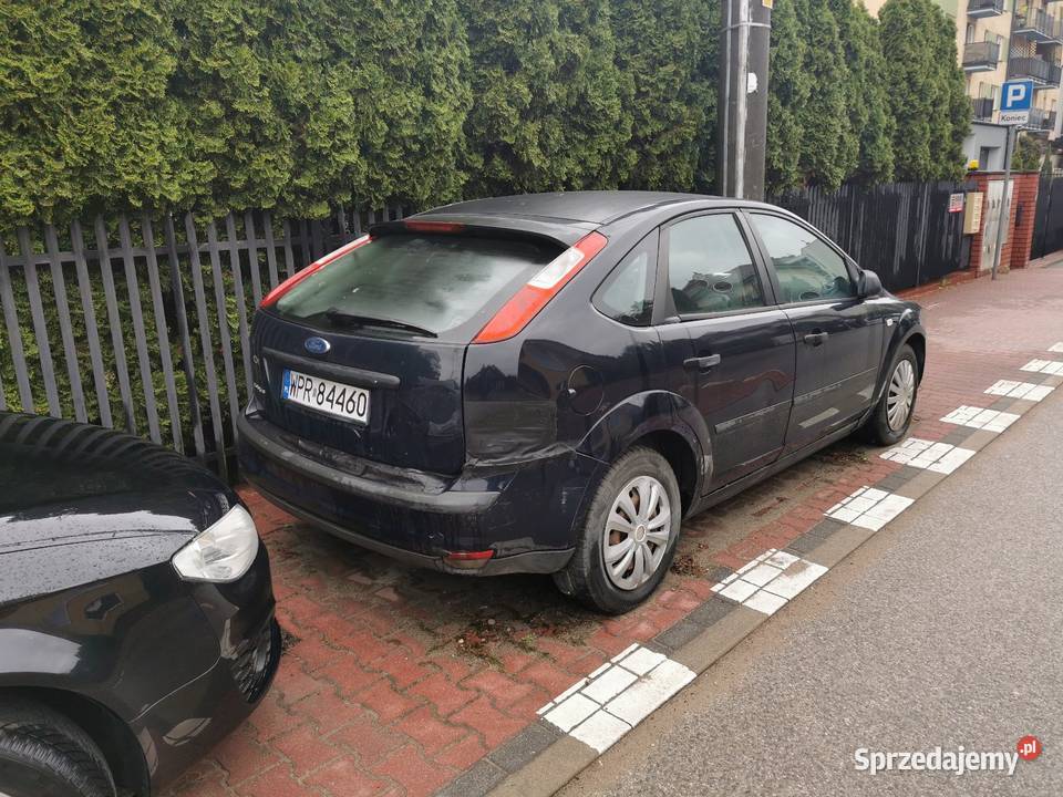 Sprzedam Ford Focus 2006 16b granatowy Ząbki