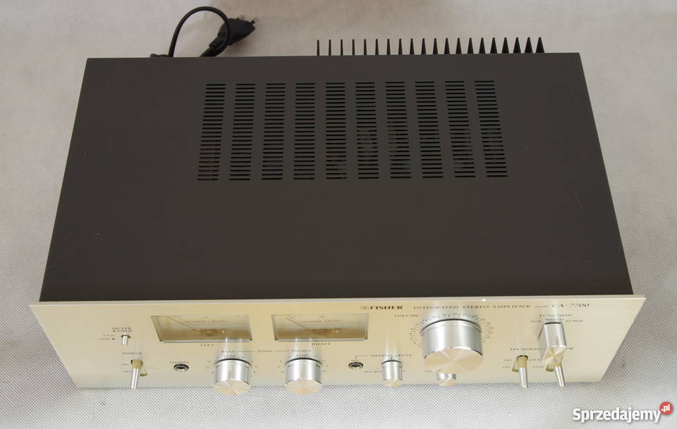 Fisher CA7700 wzmacniacz vintage na wychyłach