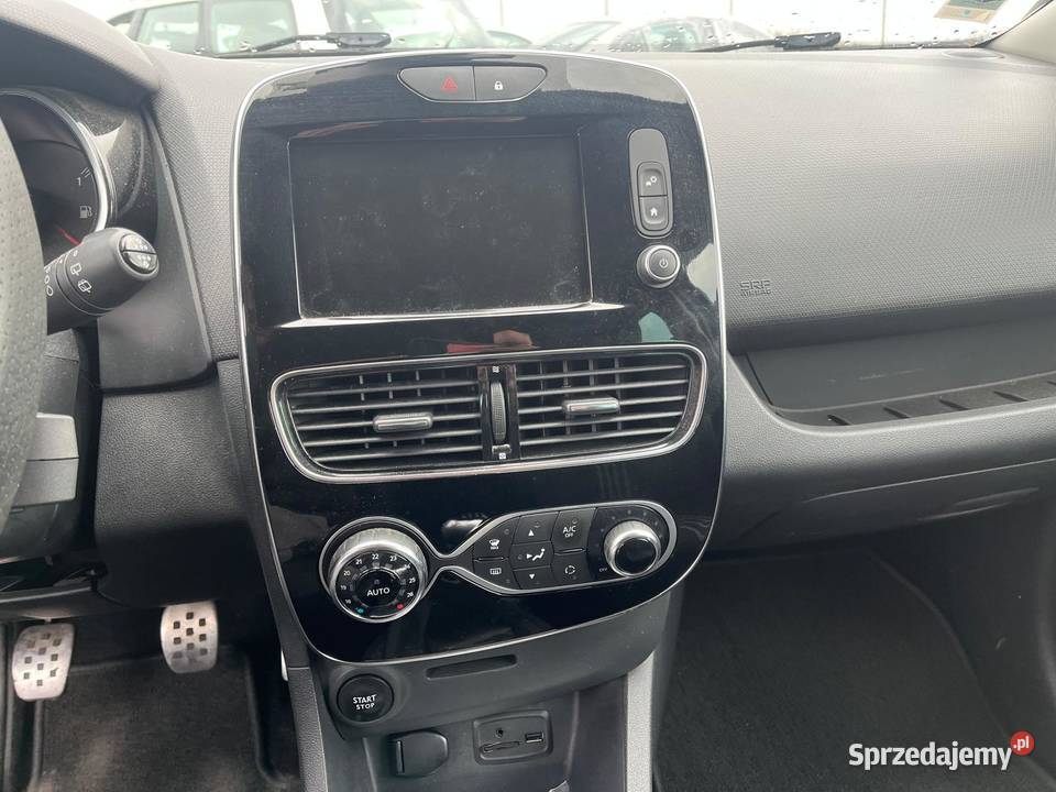RENAULT Clio IV 12i Energy TCe 120 GTLine EG026